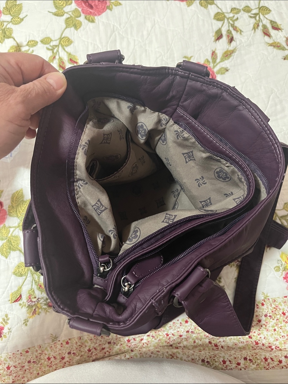 Angel Kiss Plum Purple Shoulder Bag with Removable Strap - Picture 10 of 12